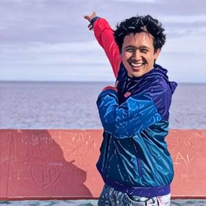 Meet your Posher, Marcial